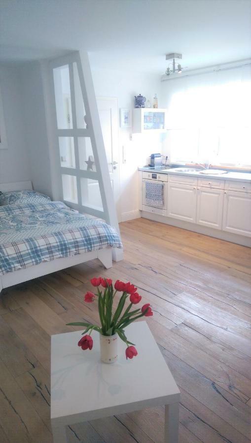 Seerose Apartment *